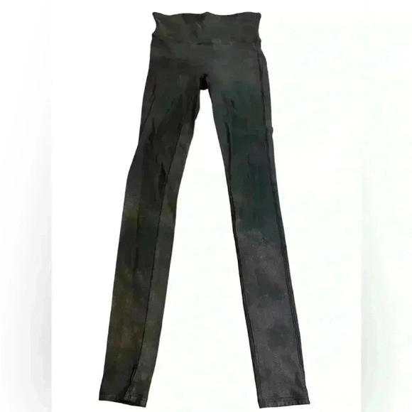 Spanx Faux Leather Leggings Compression Fit Black High Waist Womens Size S - Picture 3 of 5